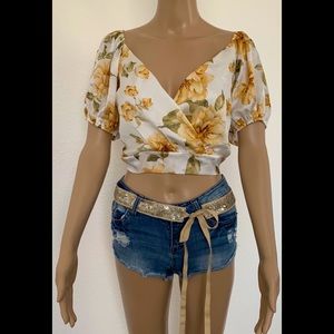 Little wrap top